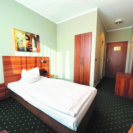 Stadt-gut-hotel Westfalia Hotel 3*